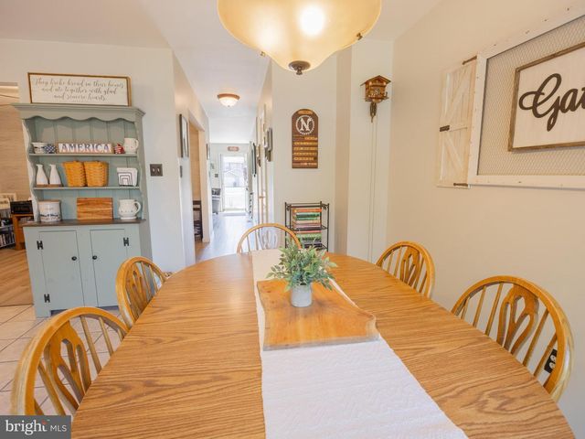 118 ABBEY LN, Telford, PA 18969