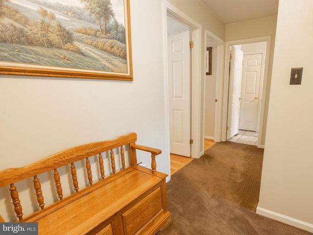 118 ABBEY LN, Telford, PA 18969