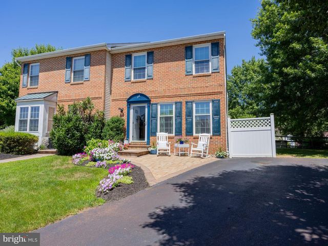 118 ABBEY LN, Telford, PA 18969