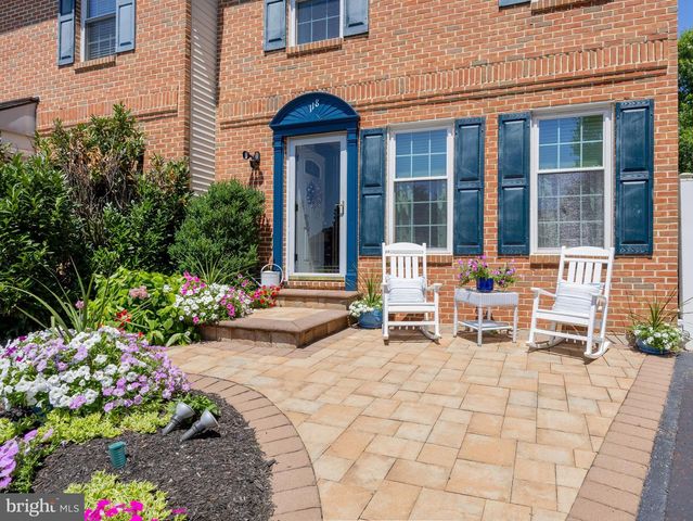 118 ABBEY LN, Telford, PA 18969