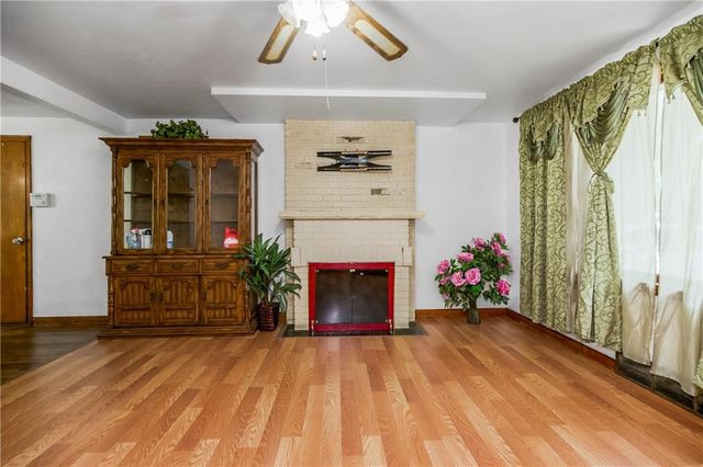 6216 YECKER Avenue, Kansas City, KS 66104