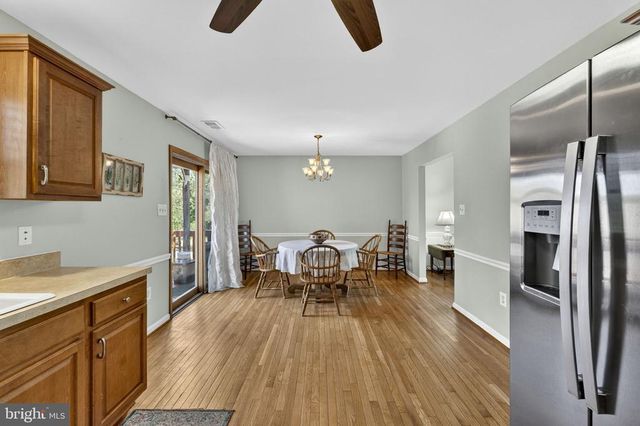 7074 GRAYS MILL RD, Warrenton, VA 20187