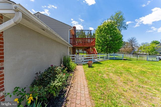 7074 GRAYS MILL RD, Warrenton, VA 20187