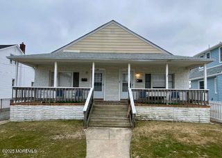 109 13th Avenue, B, Belmar, NJ 07719