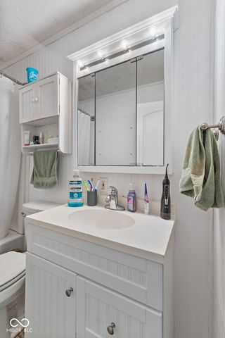 114 Hadley Street, Mooresville, IN 46158