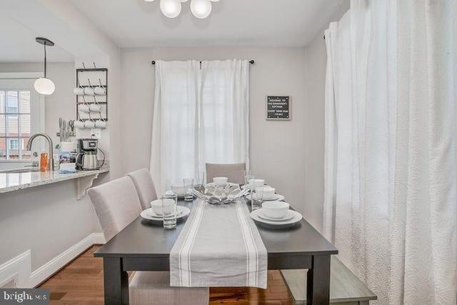 5812 N KINGS HWY, Alexandria, VA 22303