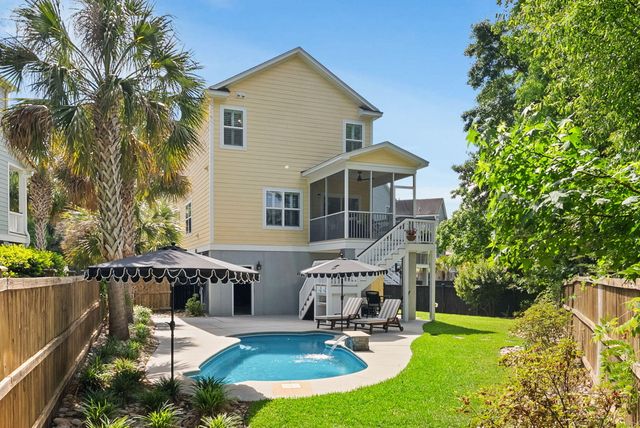 459 Sanders Farm Lane, Wando, SC 29492