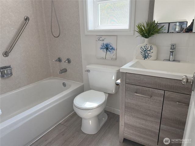 4329 NE 56th Street, Seattle, WA 98105