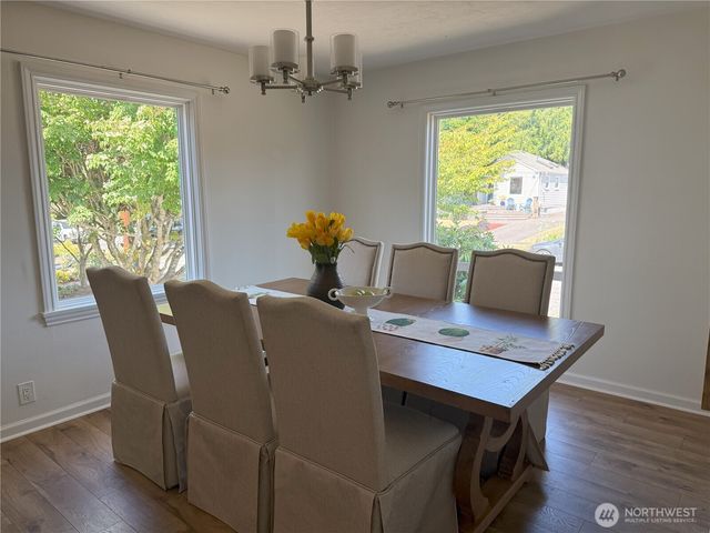 4329 NE 56th Street, Seattle, WA 98105