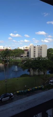6901 Environ Blvd 5F, Lauderhill, FL 33319