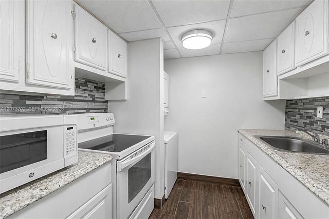 5055 NW 7th Street 112, Miami, FL 33126