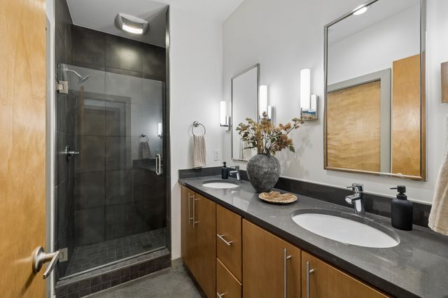 1257 Martin St, Nashville, TN 37203