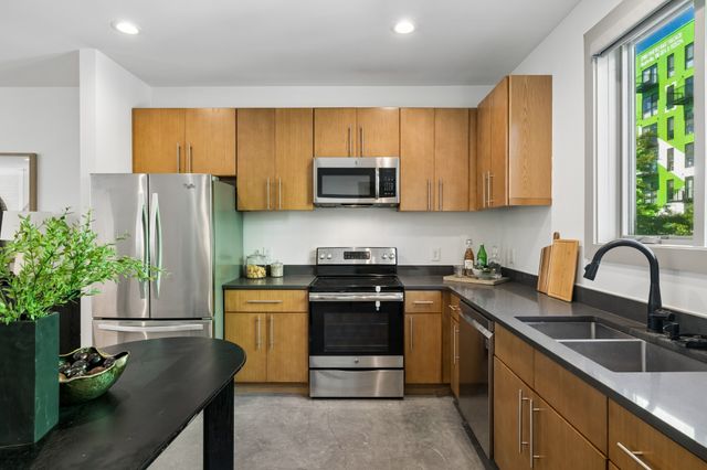 1257 Martin St, Nashville, TN 37203