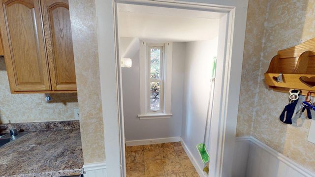 624 Westminster Hill Rd., Fitchburg, MA 01420