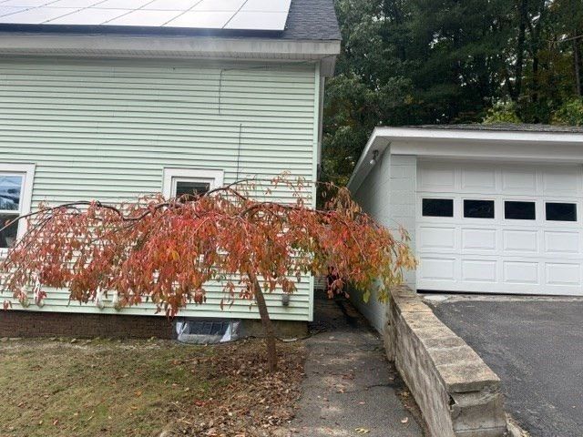 624 Westminster Hill Rd., Fitchburg, MA 01420