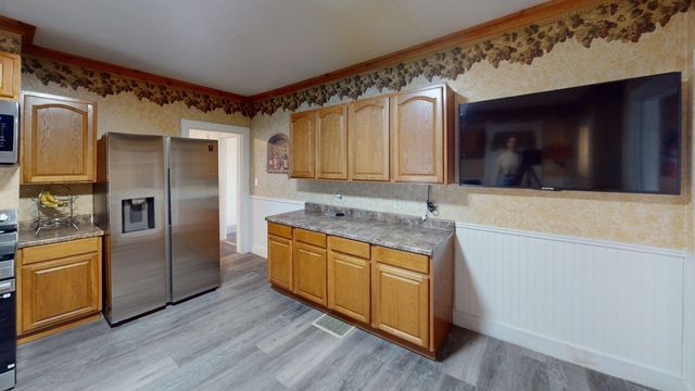 624 Westminster Hill Rd., Fitchburg, MA 01420