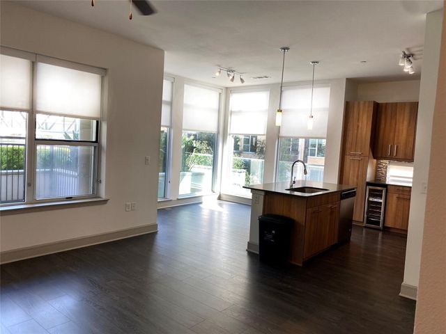 2111 Westheimer Road 1309, Houston, TX 77098