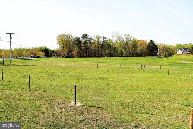 3730 HUNTING CREEK RD, Huntingtown, MD 20639