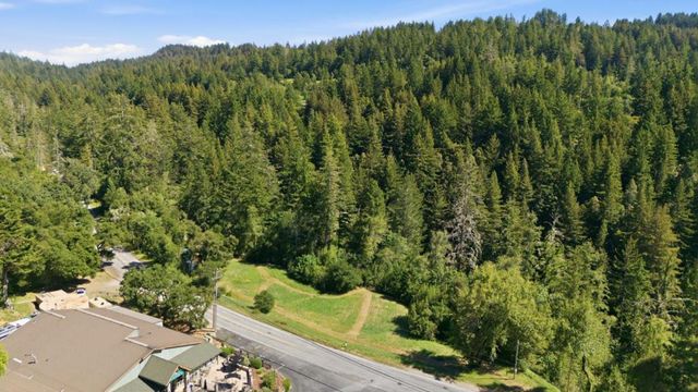 24431 Soquel San Jose Road, Los Gatos, CA 95033