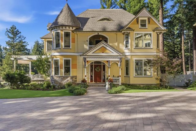 24431 Soquel San Jose Road, Los Gatos, CA 95033