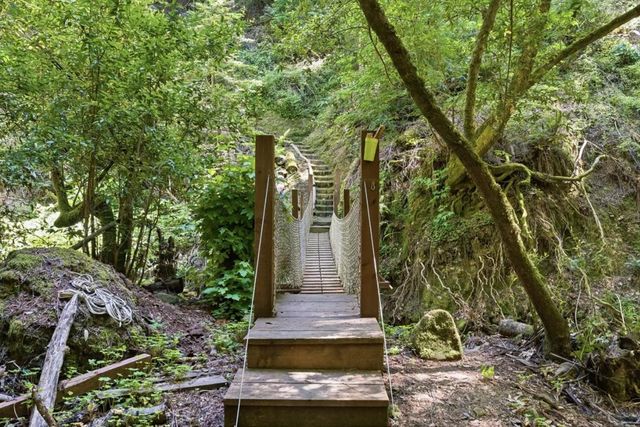 24431 Soquel San Jose Road, Los Gatos, CA 95033