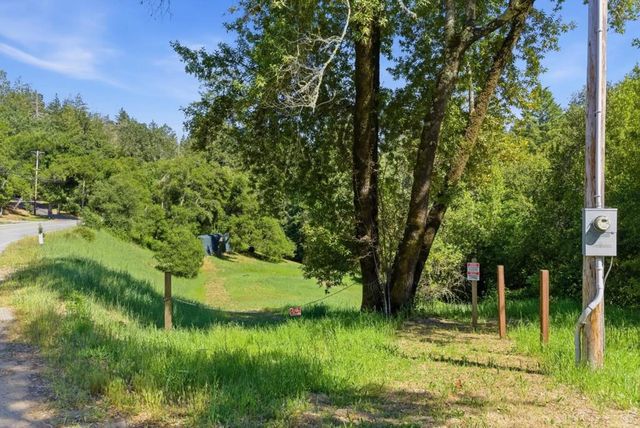24431 Soquel San Jose Road, Los Gatos, CA 95033