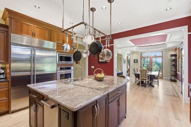 24431 Soquel San Jose Road, Los Gatos, CA 95033