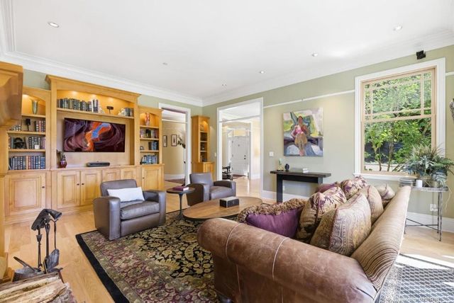 24431 Soquel San Jose Road, Los Gatos, CA 95033