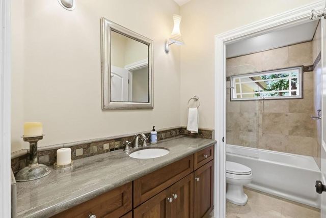 24431 Soquel San Jose Road, Los Gatos, CA 95033