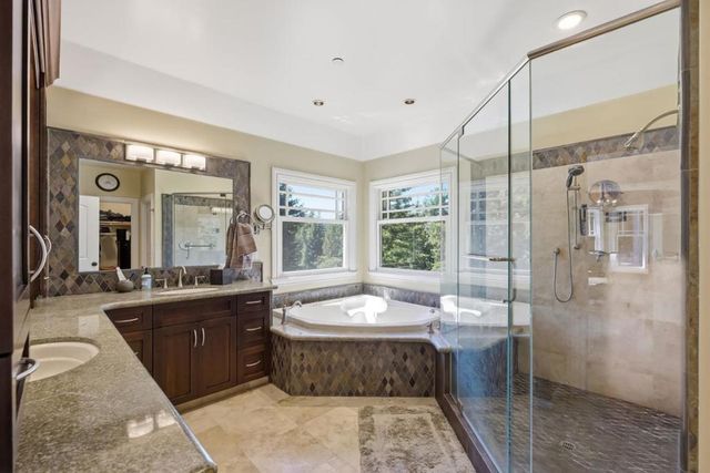 24431 Soquel San Jose Road, Los Gatos, CA 95033