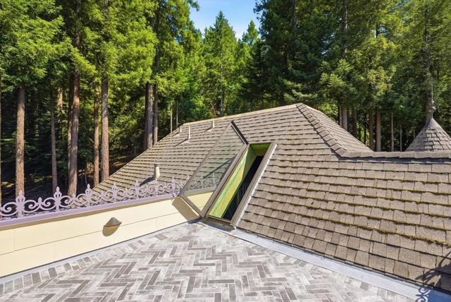 24431 Soquel San Jose Road, Los Gatos, CA 95033