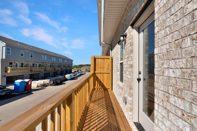 128 Rosebush Lane, Lebanon, TN 37087