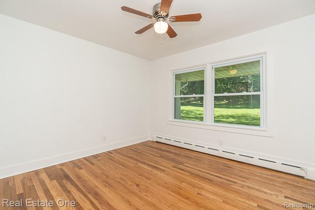 1430 Stockport Drive, Rochester Hills, MI 48309
