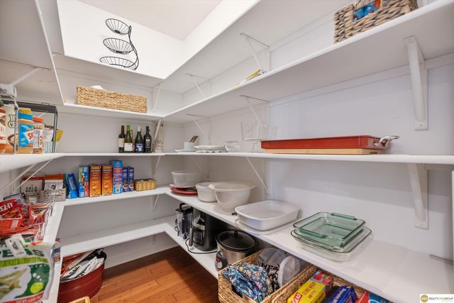 6527 S 176 Street, Omaha, NE 68135