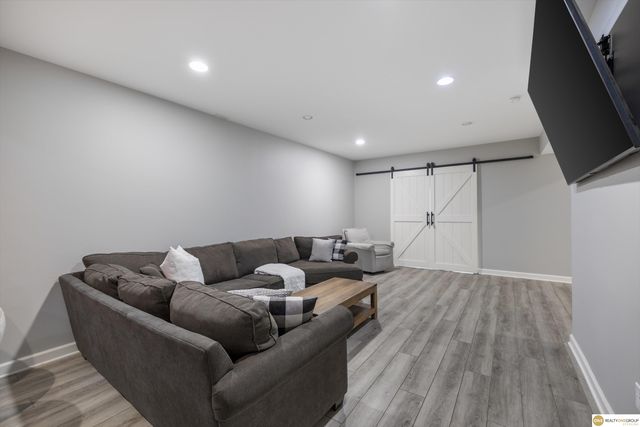 6527 S 176 Street, Omaha, NE 68135