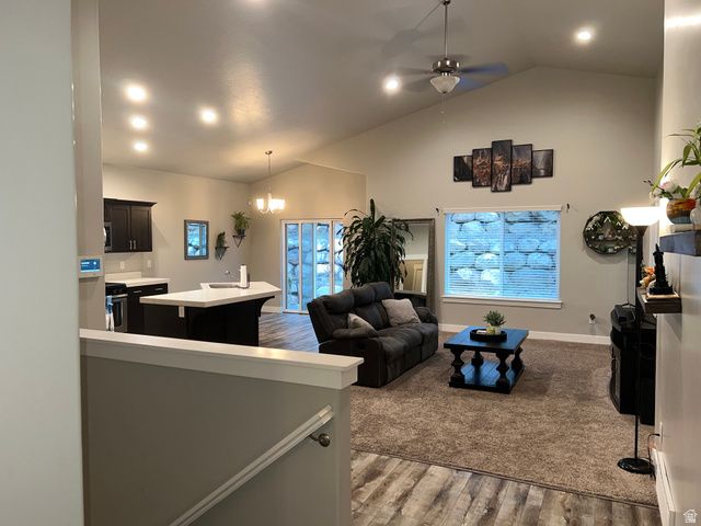 762 N WHITE HORSE DR, Spanish Fork, UT 84660