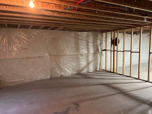 762 N WHITE HORSE DR, Spanish Fork, UT 84660