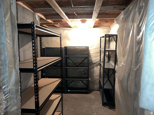 762 N WHITE HORSE DR, Spanish Fork, UT 84660