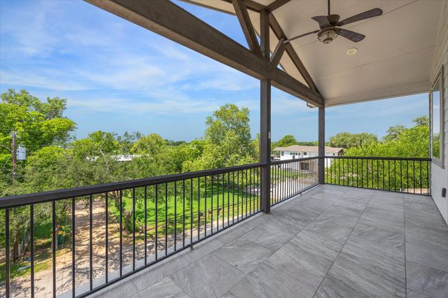 1509 Hill Top DR, Granite Shoals, TX 78654