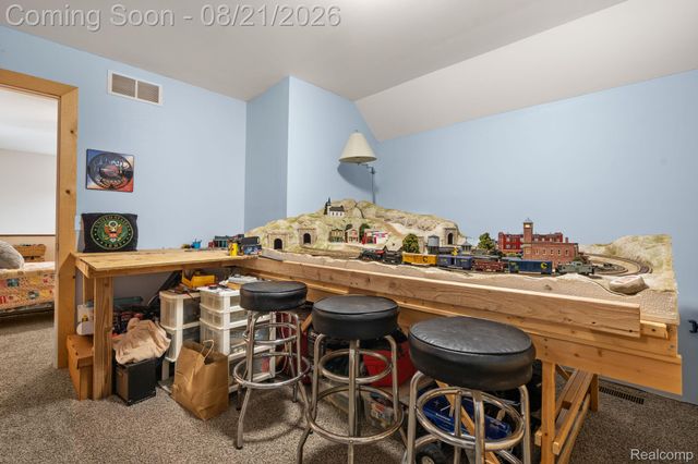 5958 Bullard Road, Hartland Township, MI 48430