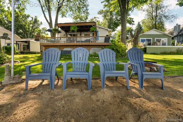 5958 Bullard Road, Hartland Township, MI 48430