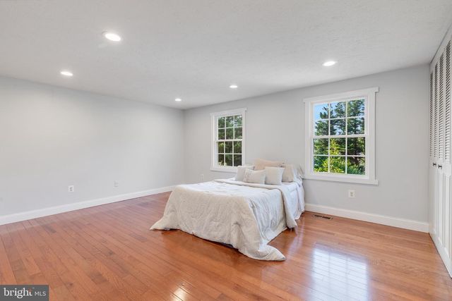 12306 STREAMVALE CIR, Herndon, VA 20170