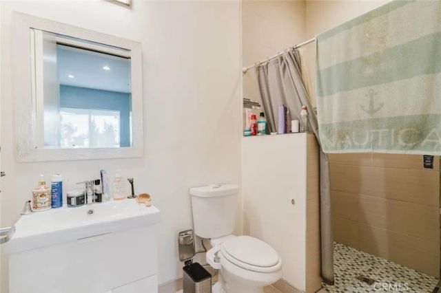 7347 Jamieson Avenue, Reseda, CA 91335