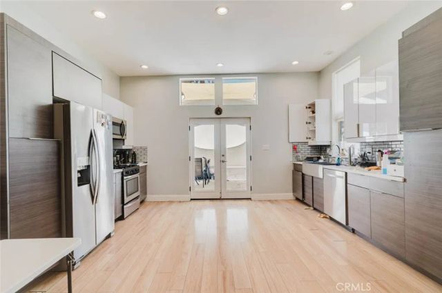 7347 Jamieson Avenue, Reseda, CA 91335