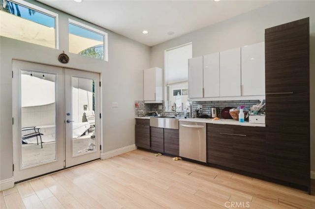 7347 Jamieson Avenue, Reseda, CA 91335