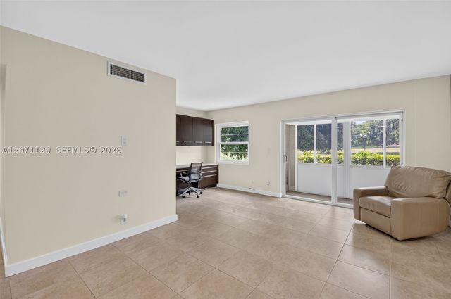 5501 NW 2nd Ave 106, Boca Raton, FL 33487