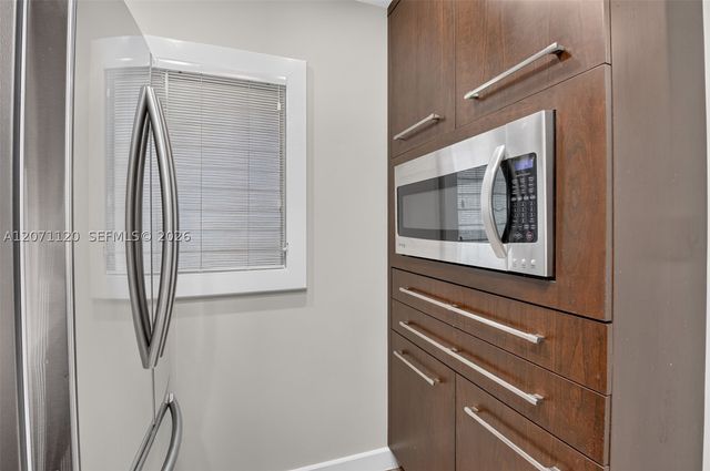 5501 NW 2nd Ave 106, Boca Raton, FL 33487