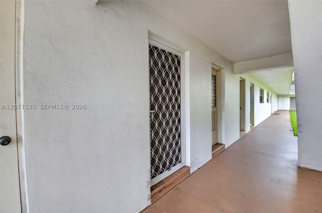 5501 NW 2nd Ave 106, Boca Raton, FL 33487