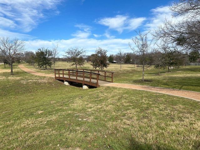 703 Country Aire DR B, Round Rock, TX 78664