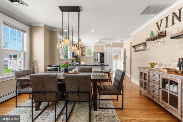 201 3RD AVE, Newtown Square, PA 19073